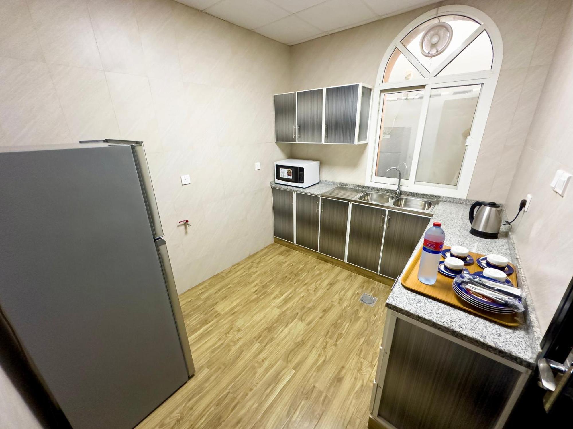 Royal Residence Hotel Apartments Umm al-Quwain Bagian luar foto