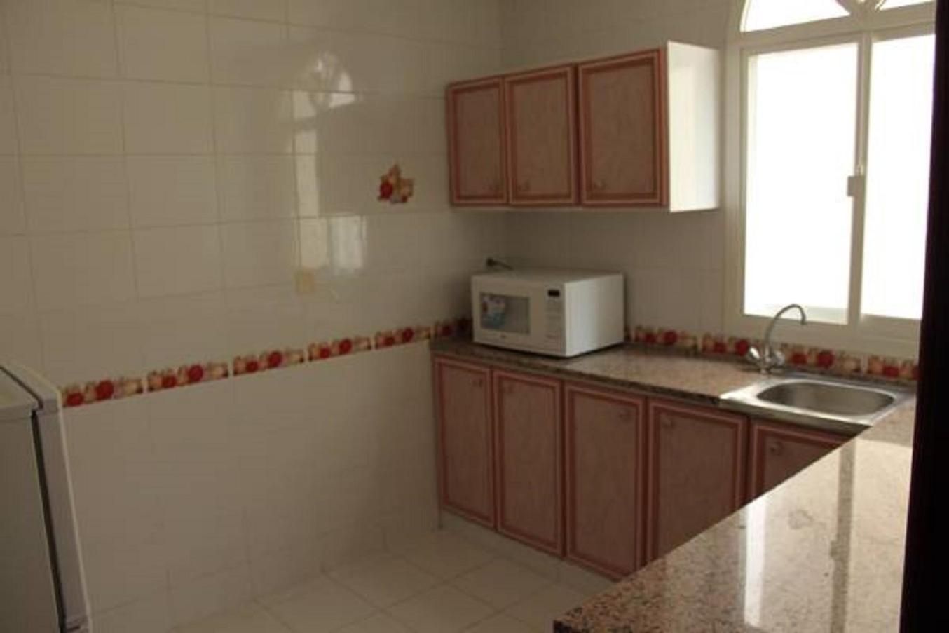 Royal Residence Hotel Apartments Umm al-Quwain Bagian luar foto