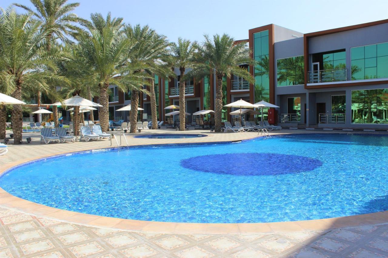 Royal Residence Hotel Apartments Umm al-Quwain Bagian luar foto